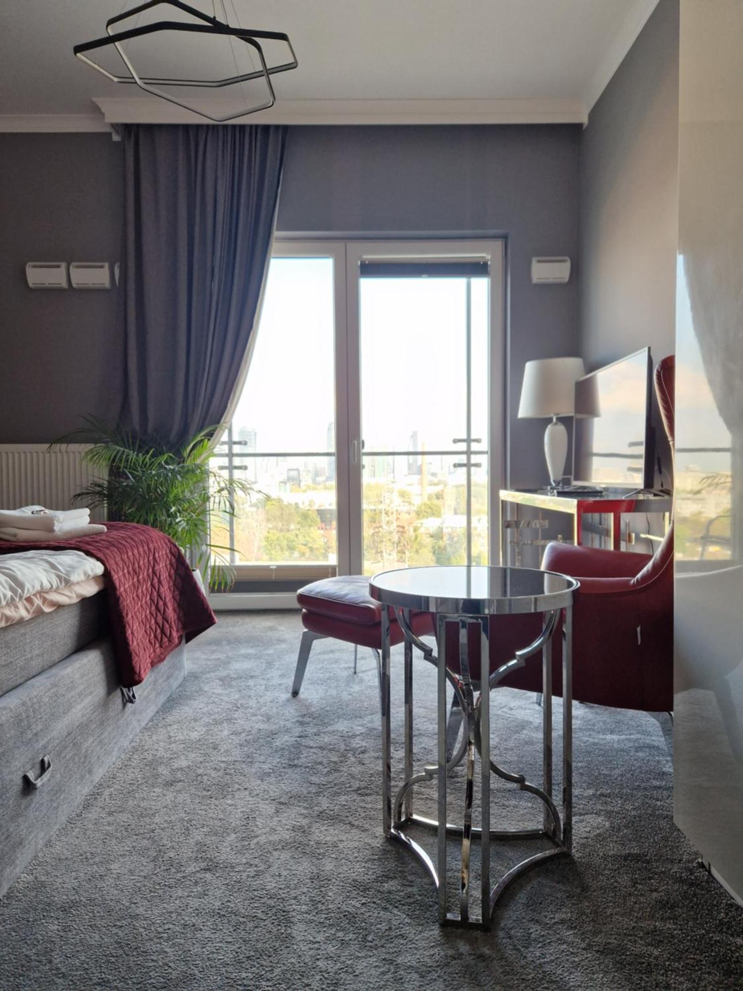 Apartamenty Wola Tower Na Prymasa - Z Widokiem Na City Warszawa Eksteriør billede